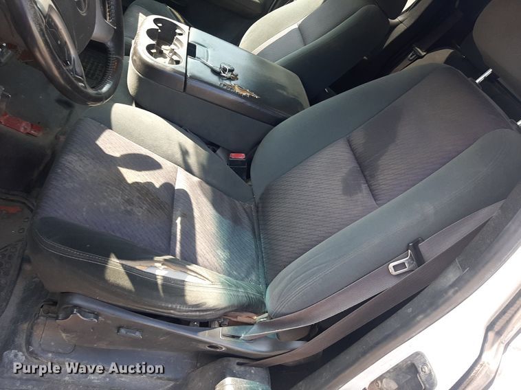 image for item DO3077 2009 GMC Sierra 3500HD  Ext. Cab utility bed pickup truck