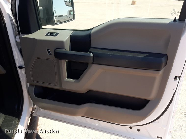 image for item DO3079 2018 Ford F150  SuperCrew pickup truck