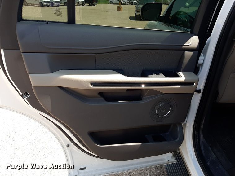 image for item DO3080 2018 Ford Expedition  SUV