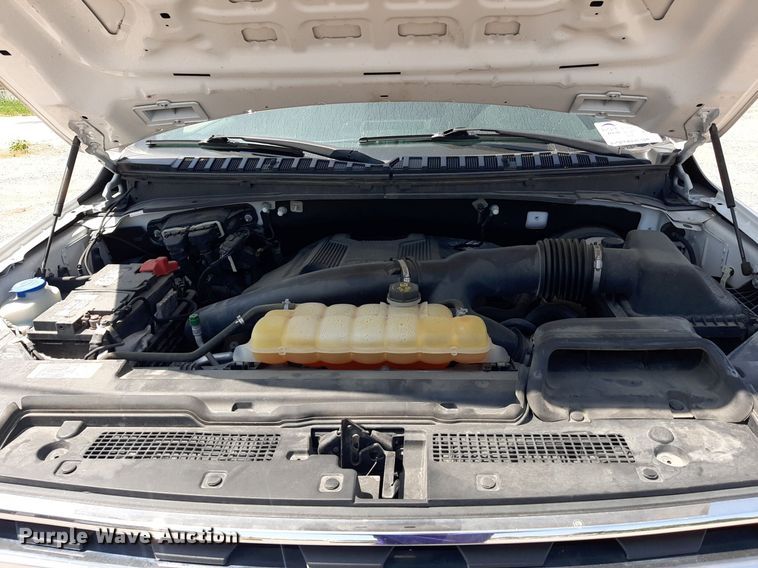 image for item DO3080 2018 Ford Expedition  SUV