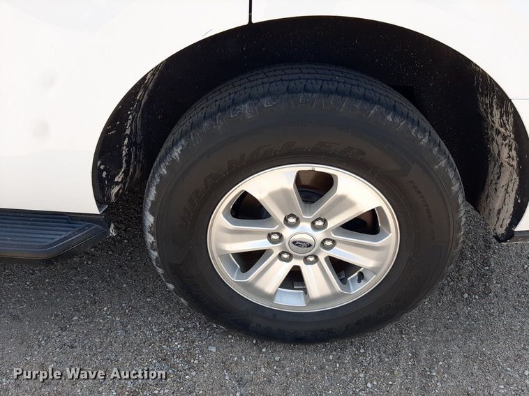 image for item DO3080 2018 Ford Expedition  SUV