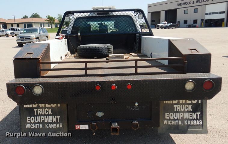 image for item DO3081 2016 Ford F350 Super Duty XL  Crew Cab flatbed pickup truck