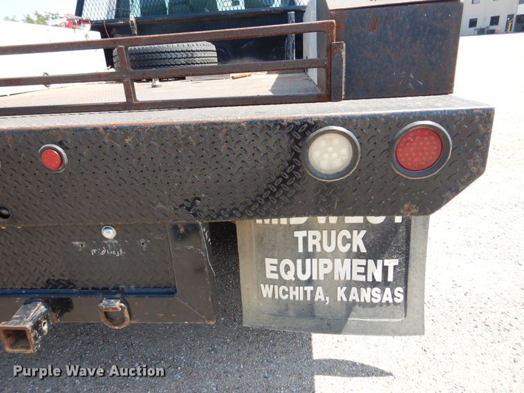 image for item DO3081 2016 Ford F350 Super Duty XL  Crew Cab flatbed pickup truck