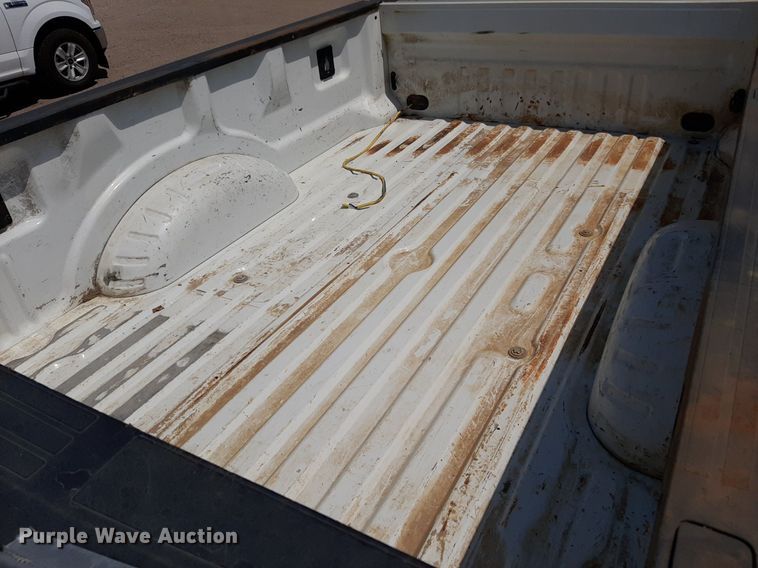 image for item DO3083 2017 Ford F250 Super Duty XL Crew Cab pickup truck