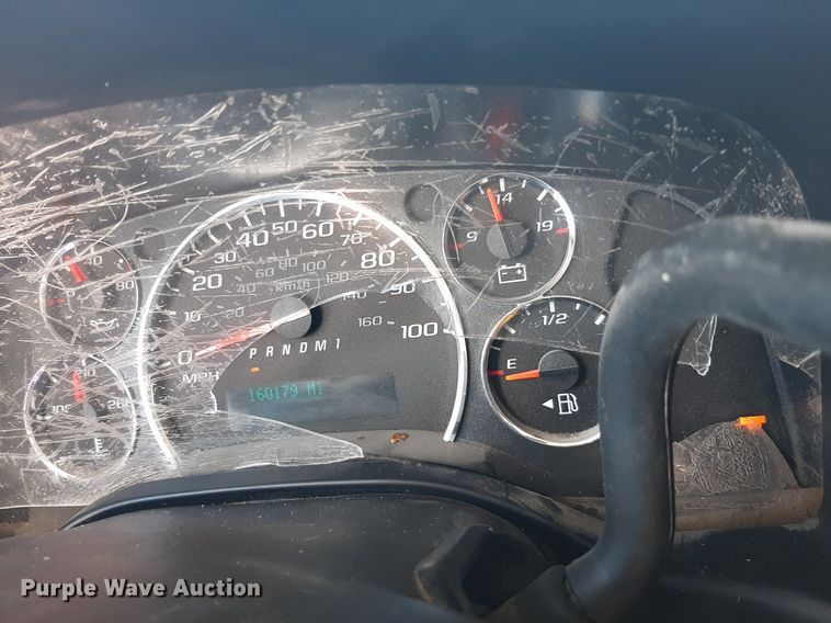 image for item DO3084 2012 GMC G3500  box truck