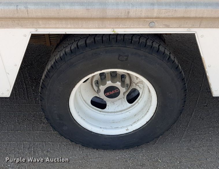 image for item DO3084 2012 GMC G3500  box truck