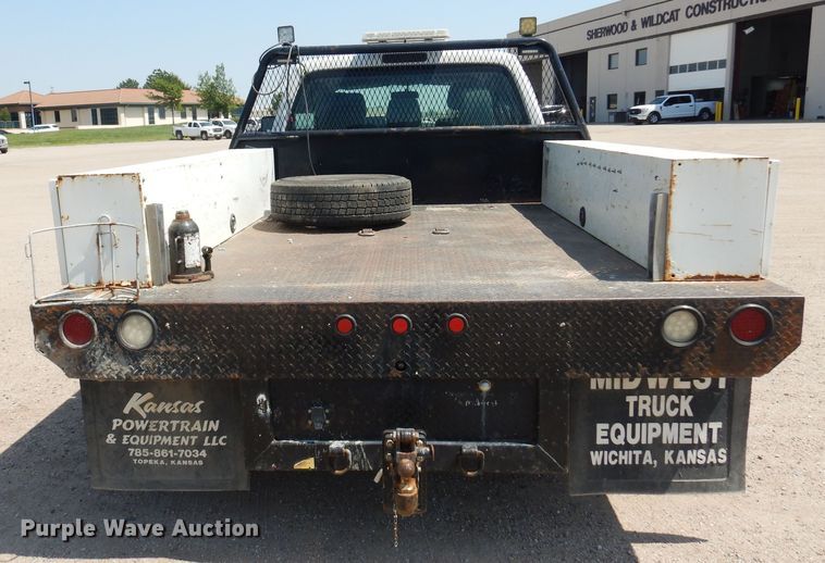 image for item DO3085 2016 Ford F350 Super Duty XL  Crew Cab flatbed pickup truck