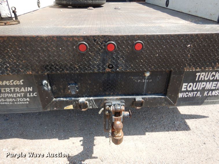 image for item DO3085 2016 Ford F350 Super Duty XL  Crew Cab flatbed pickup truck