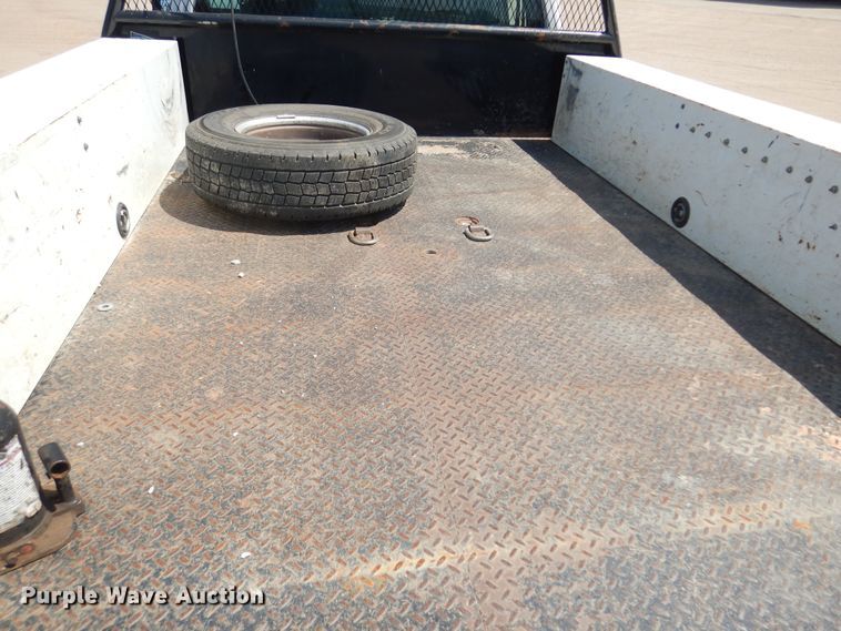 image for item DO3085 2016 Ford F350 Super Duty XL  Crew Cab flatbed pickup truck