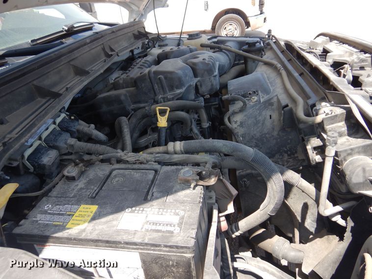 image for item DO3085 2016 Ford F350 Super Duty XL  Crew Cab flatbed pickup truck