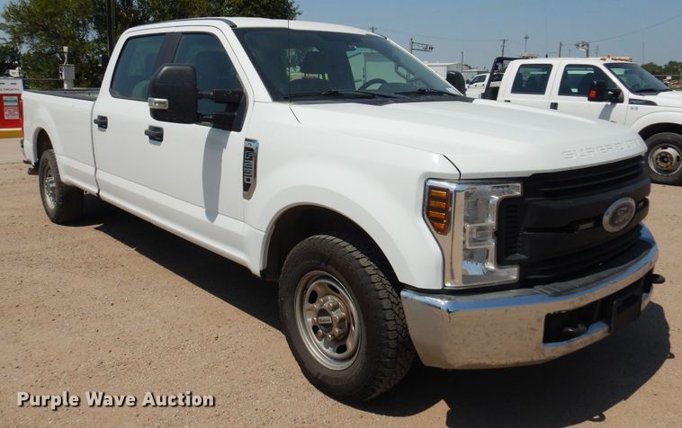 image for item DO3086 2018 Ford F250 Super Duty XL Crew Cab pickup truck