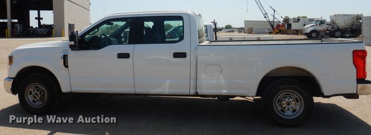 image for item DO3086 2018 Ford F250 Super Duty XL Crew Cab pickup truck