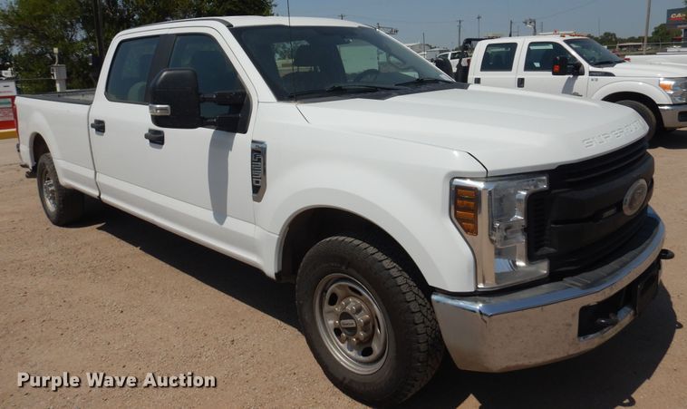 image for item DO3086 2018 Ford F250 Super Duty XL Crew Cab pickup truck