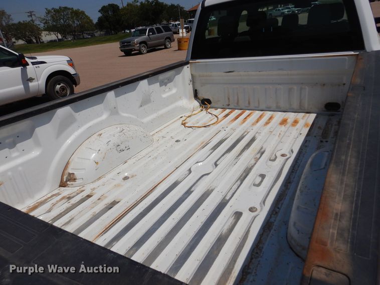 image for item DO3086 2018 Ford F250 Super Duty XL Crew Cab pickup truck