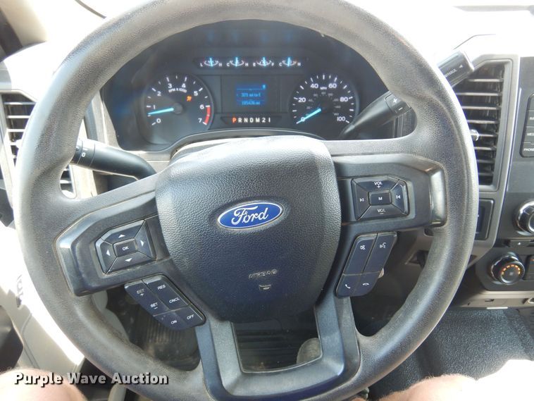 image for item DO3086 2018 Ford F250 Super Duty XL Crew Cab pickup truck