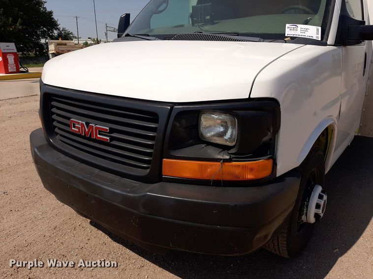 image for item DO3087 2012 GMC G3500  box truck