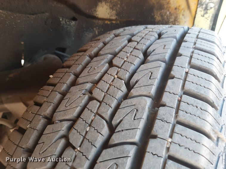 image for item DO3087 2012 GMC G3500  box truck