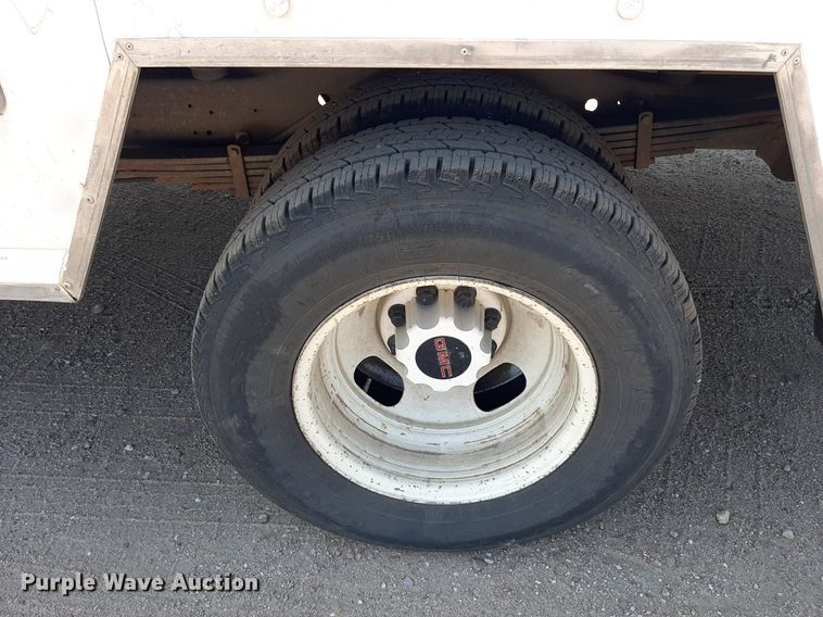 image for item DO3087 2012 GMC G3500  box truck