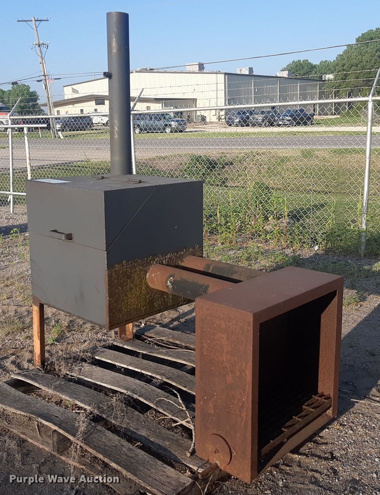 image for item DO3092 Shop built  smoker