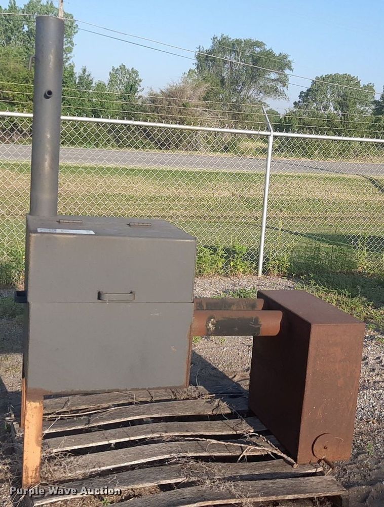 image for item DO3092 Shop built  smoker