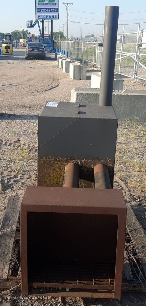 image for item DO3092 Shop built  smoker