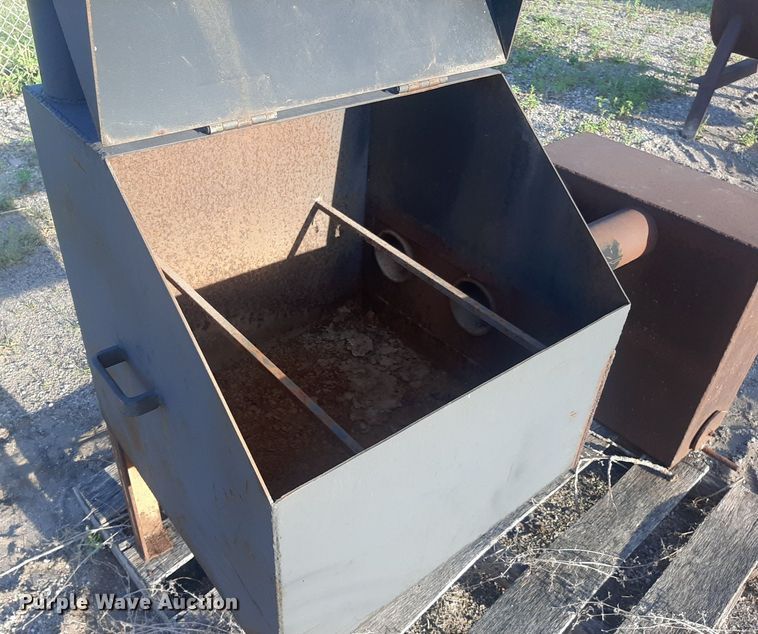 image for item DO3092 Shop built  smoker