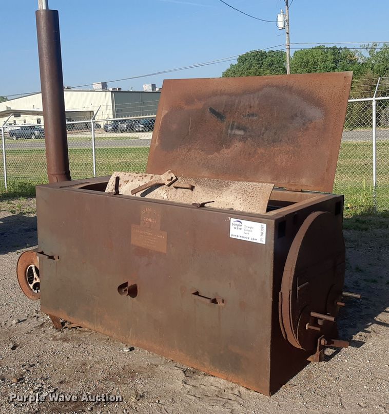 image for item DO3097 Shop built  smoker