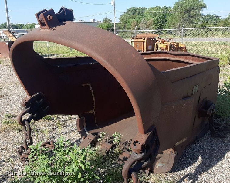 image for item DO3100 Page Engineering  dragline bucket