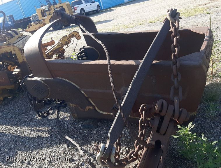 image for item DO3101 PMCO  dragline bucket