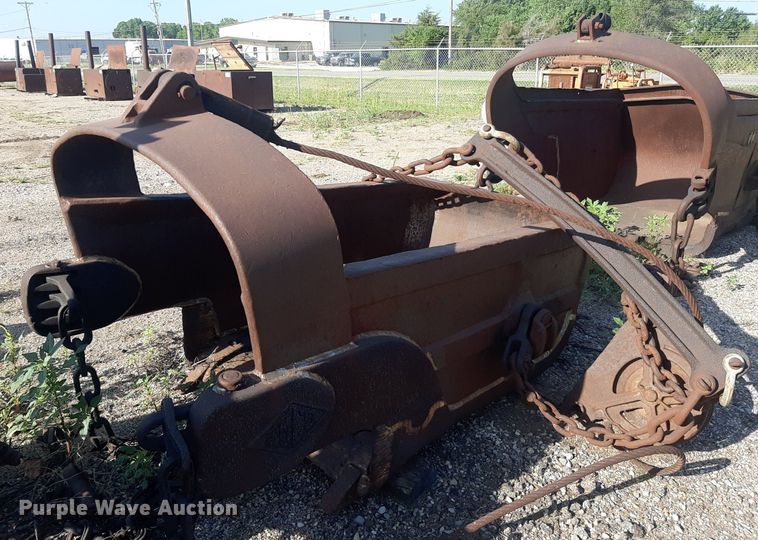 image for item DO3101 PMCO  dragline bucket