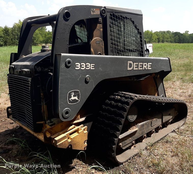 image for item DO3116 2013 John Deere 333E  tracked skid steer loader
