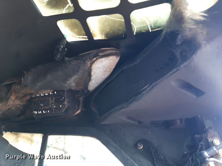 image for item DO3116 2013 John Deere 333E  tracked skid steer loader