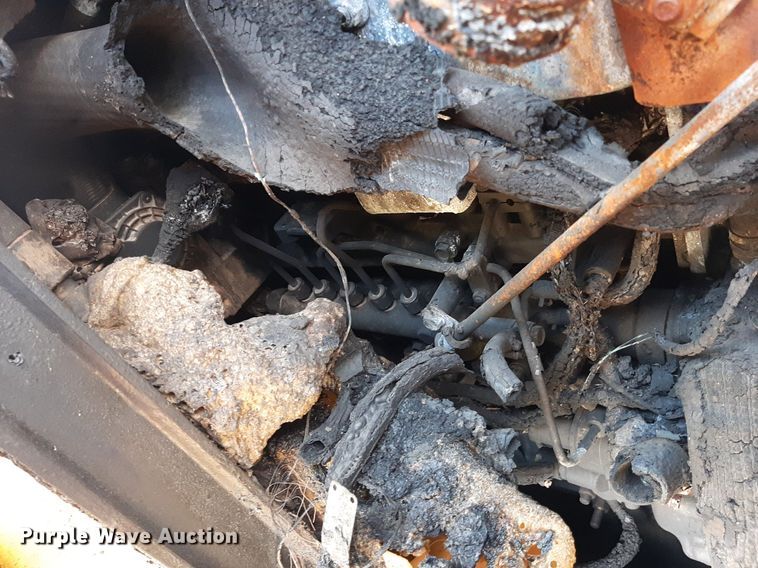 image for item DO3116 2013 John Deere 333E  tracked skid steer loader