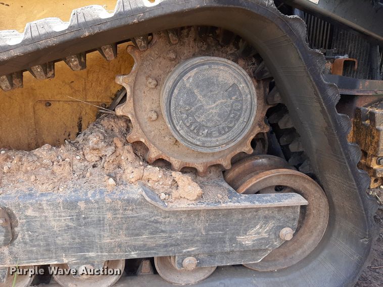 image for item DO3116 2013 John Deere 333E  tracked skid steer loader