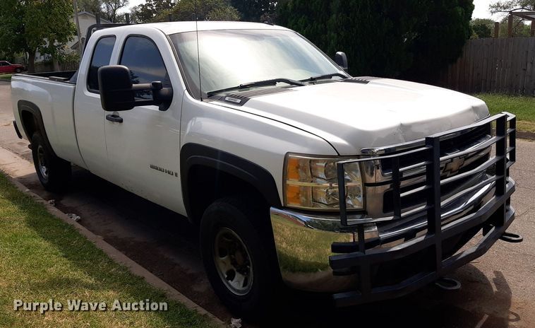 image for item DO3118 2008 Chevrolet Silverado 2500HD  Ext. Cab pickup truck