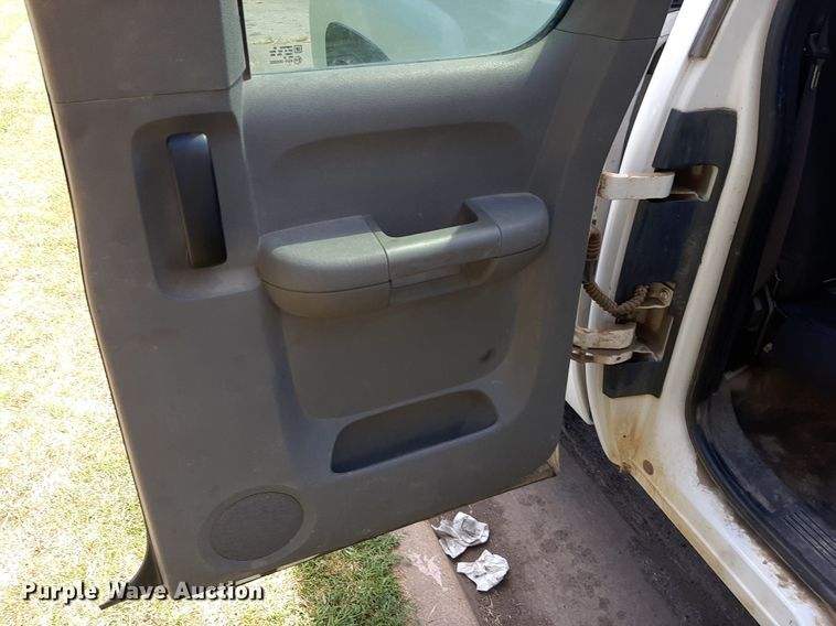 image for item DO3118 2008 Chevrolet Silverado 2500HD  Ext. Cab pickup truck