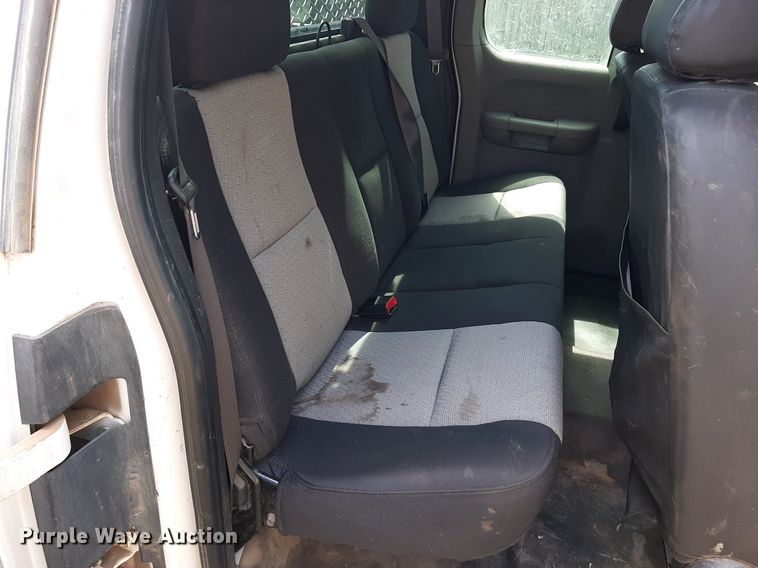 image for item DO3118 2008 Chevrolet Silverado 2500HD  Ext. Cab pickup truck