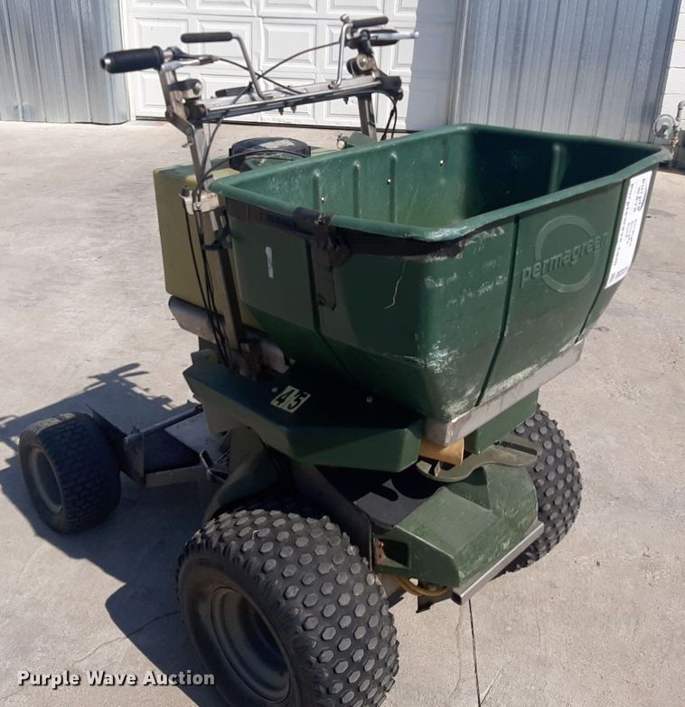 image for item DO3121 Permagreen Magnum SSC3C  spreader
