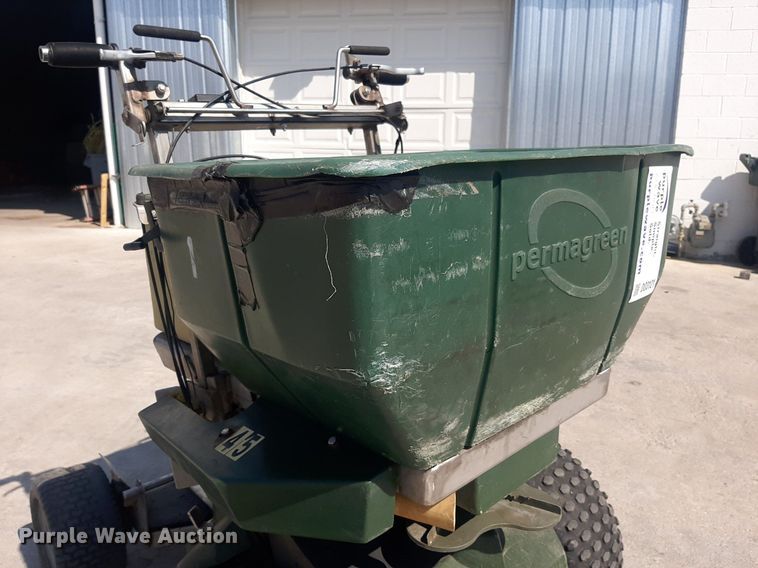 image for item DO3121 Permagreen Magnum SSC3C  spreader