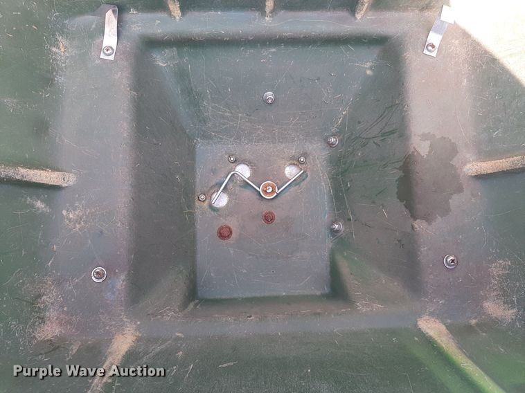 image for item DO3121 Permagreen Magnum SSC3C  spreader