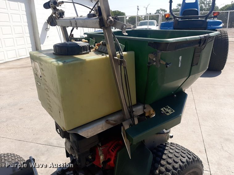 image for item DO3121 Permagreen Magnum SSC3C  spreader