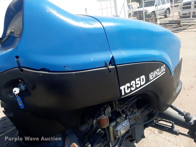 image for item DO3122 New Holland TC36D  tractor
