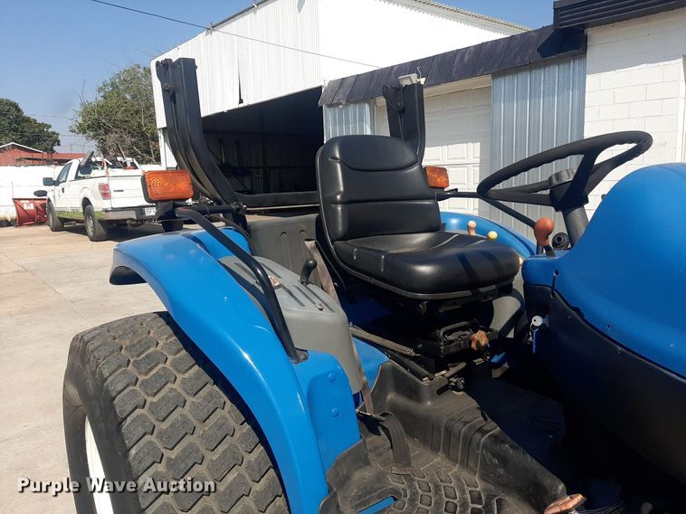 image for item DO3122 New Holland TC36D  tractor