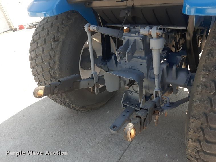 image for item DO3122 New Holland TC36D  tractor