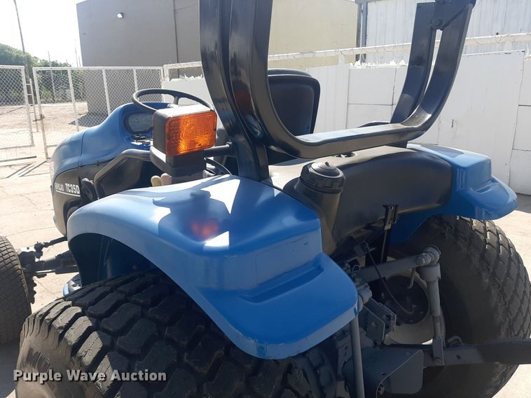 image for item DO3122 New Holland TC36D  tractor