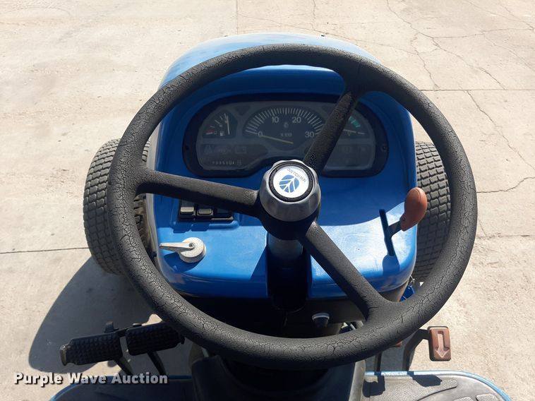 image for item DO3122 New Holland TC36D  tractor