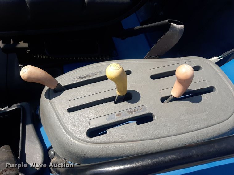 image for item DO3122 New Holland TC36D  tractor