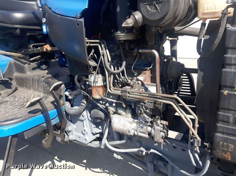 image for item DO3122 New Holland TC36D  tractor