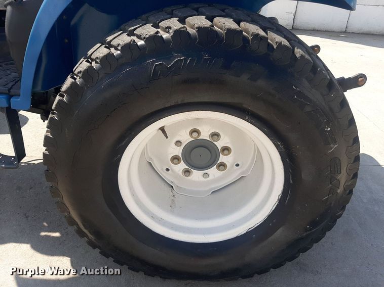 image for item DO3122 New Holland TC36D  tractor