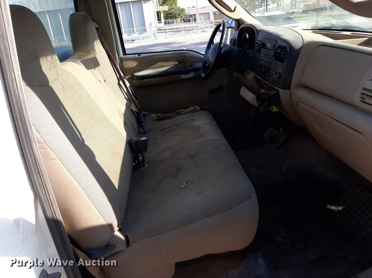 image for item DO3131 2005 Ford F250 Super Duty  pickup truck